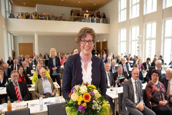 KiHo-Professorin Beate Hofmann zur Bischöfin gewählt