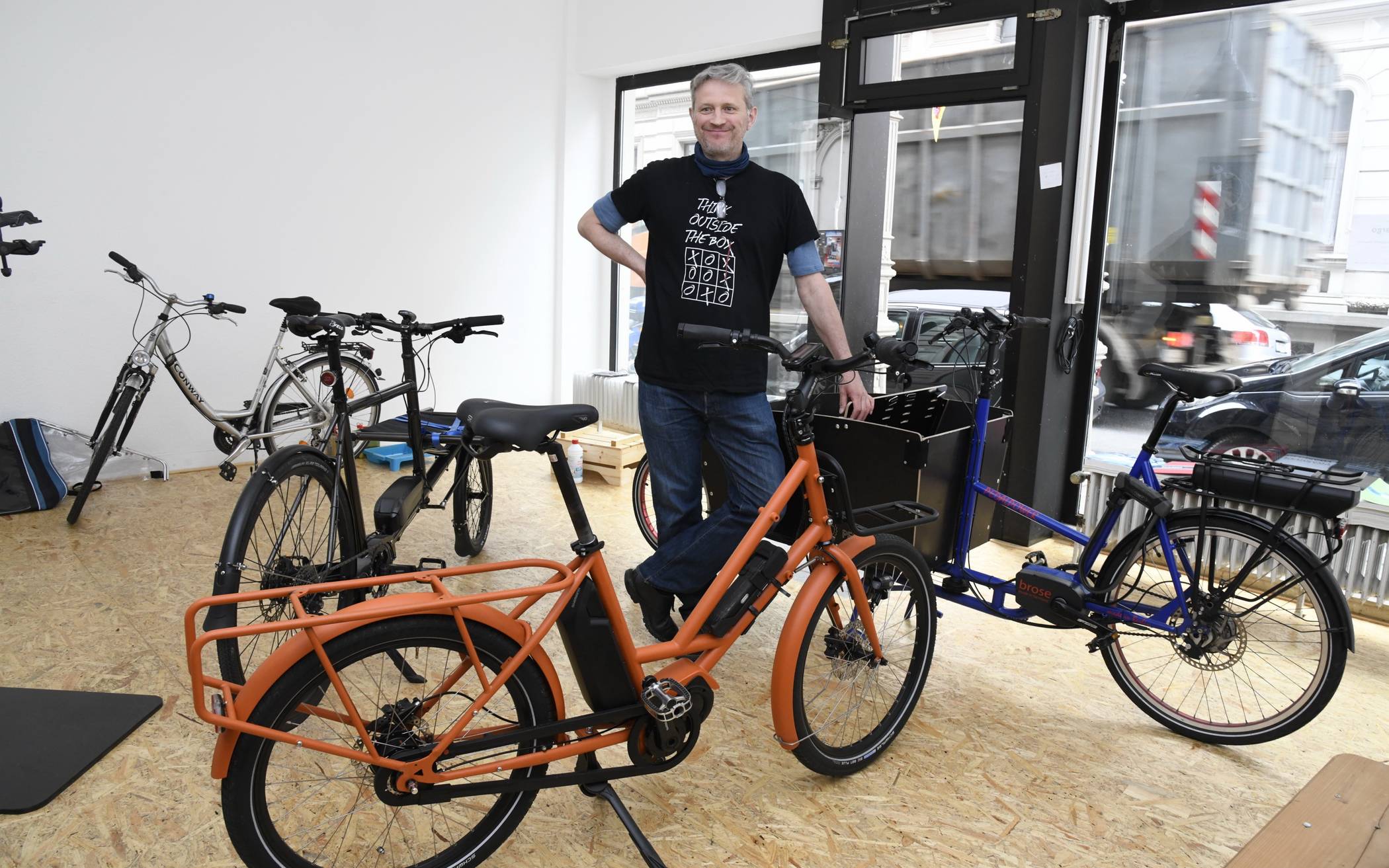  „Supercargo“-Inhaber Tobias M. Freitag ist in der Wuppertaler Fahrradszene schon lange kein Unbekannter mehr. Seit acht Jahren ist er ausschließlich auf zwei Rädern unterwegs. 
