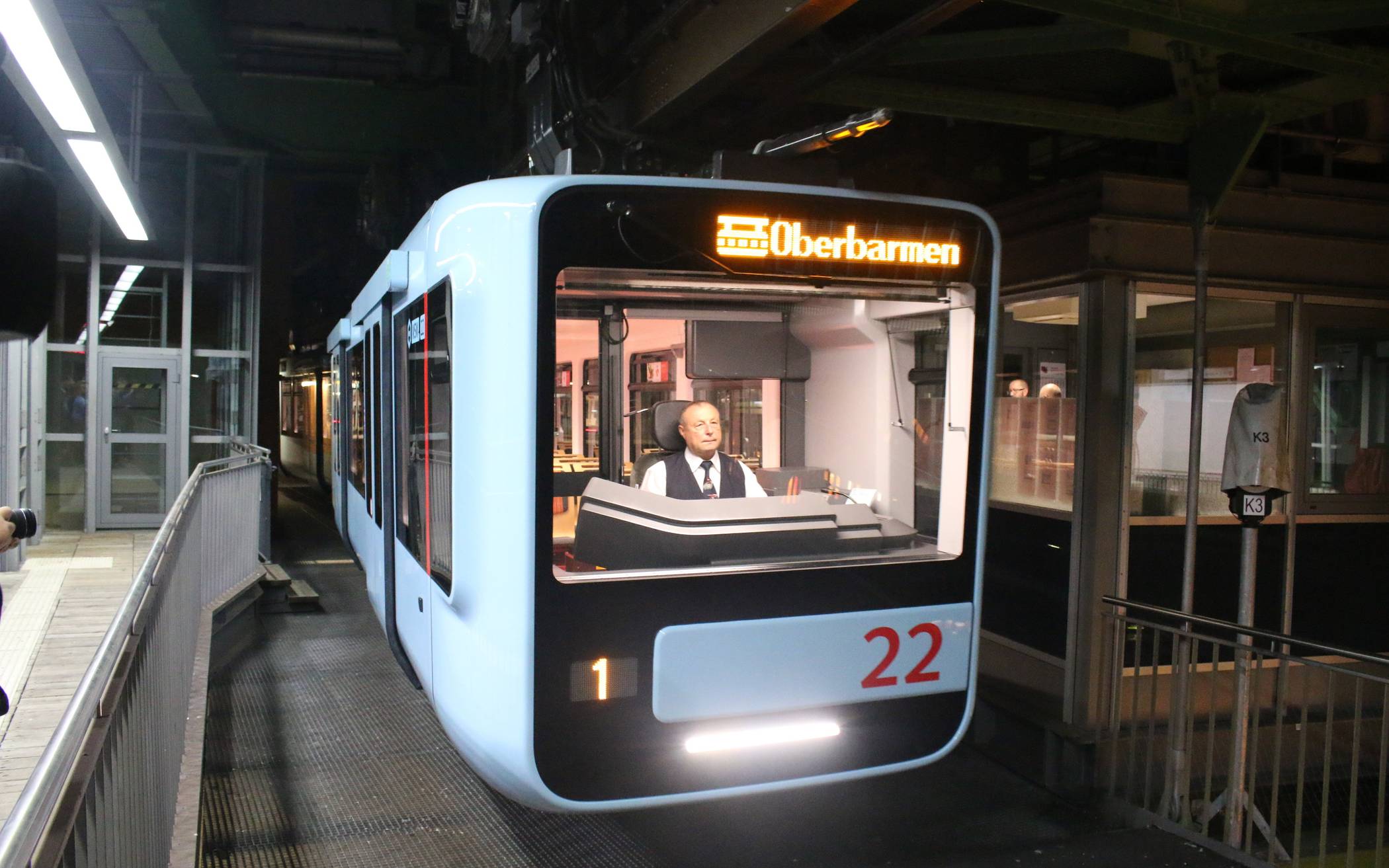 Die Schwebebahn der neuesten...