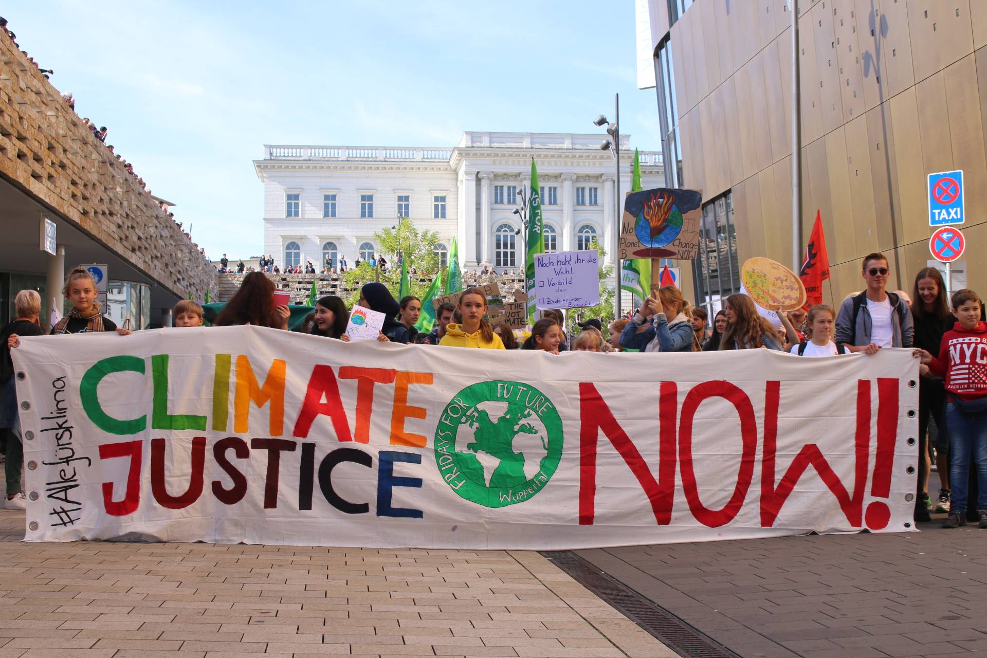  Klare Aussagen: Die jungen Klima-Aktivisten verschafften sich immer wieder Gehör. 