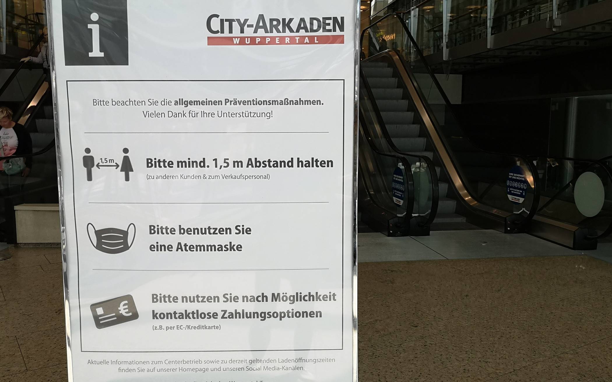 Die Vorschriften in den City Arkaden in Elberfeld....