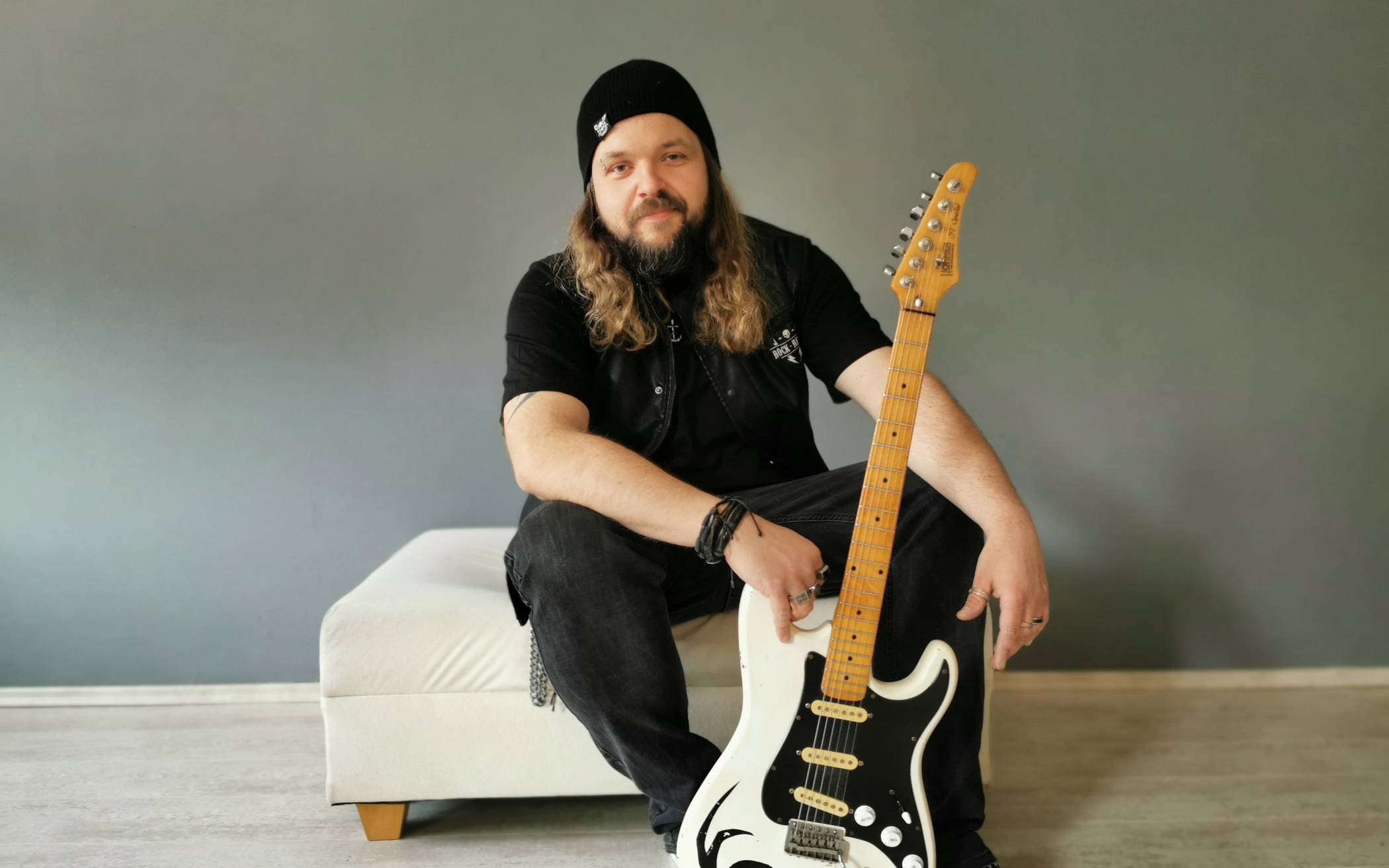 Andreas Denz, Gitarrist bei der Power-Metal Band Lyra's Legacy.  