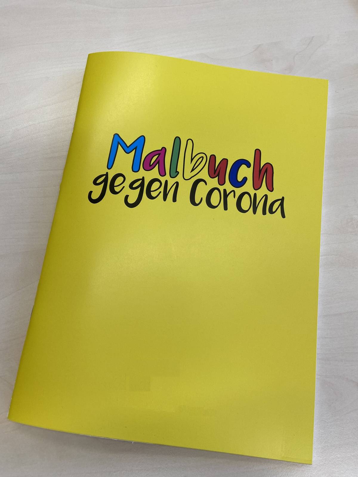 32 Seiten mit Wuppertaler Motiven
