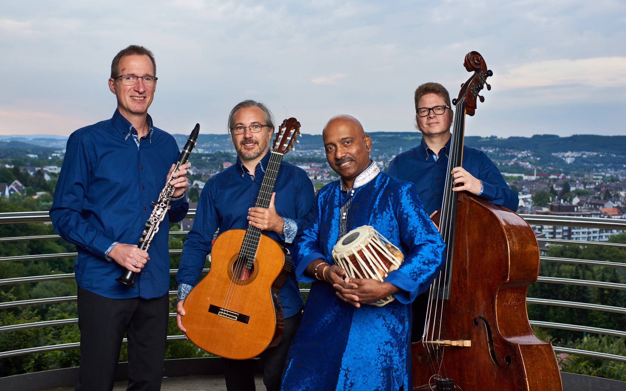  Reinald Noisten, Claus Schmidt, Andreas Kneip und Shan-Devakuruparan sind das „Ensemble Noisten“. 