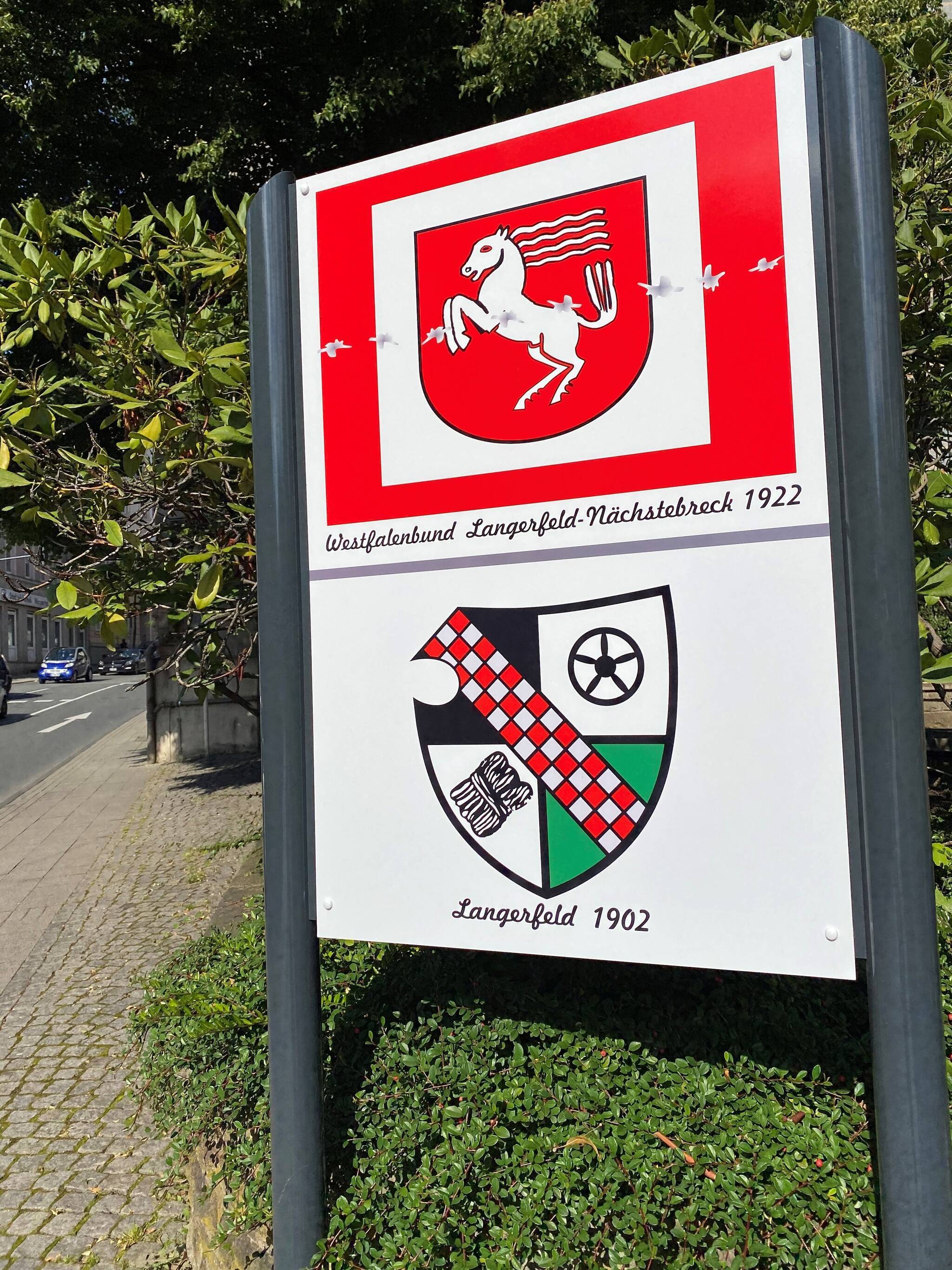 Das Wappen von Langerfeld....