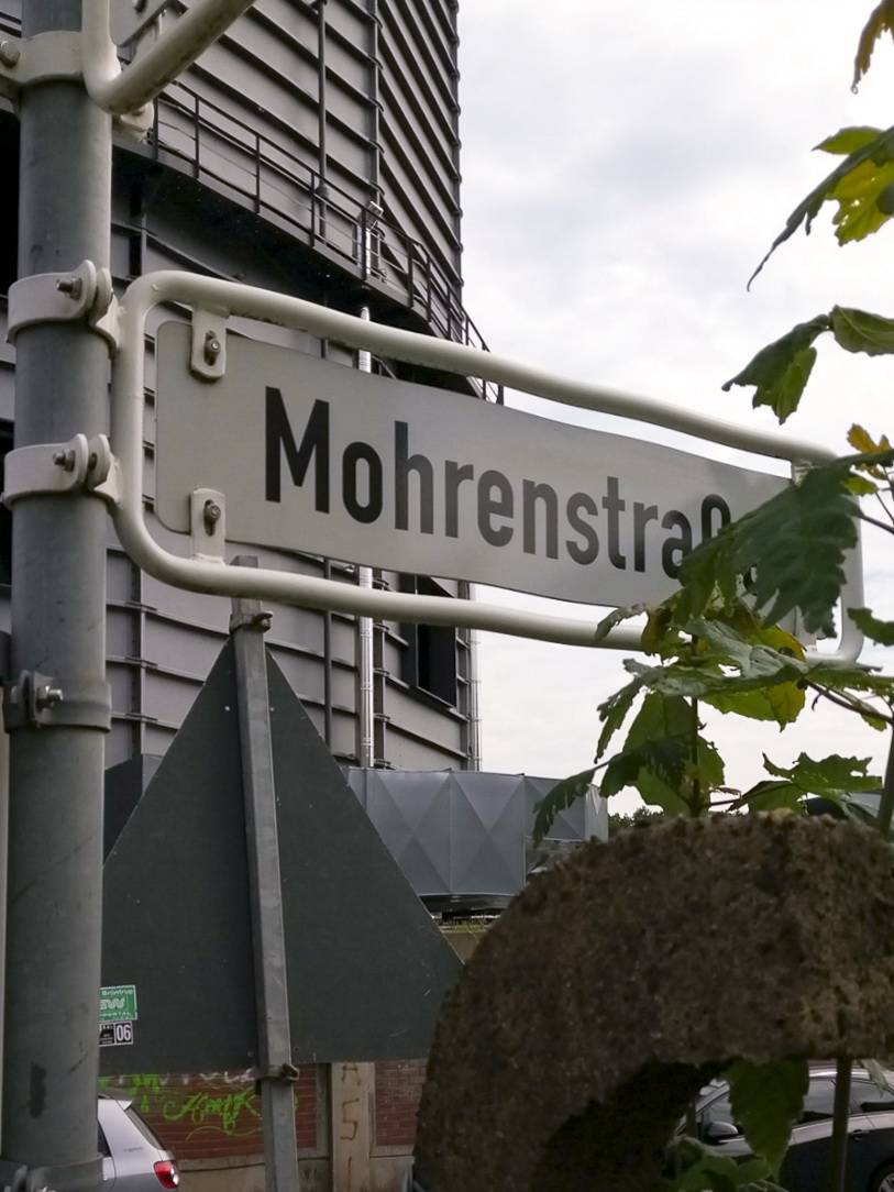 Die Mohrenstraße liegt in unmittelbarer Nähe