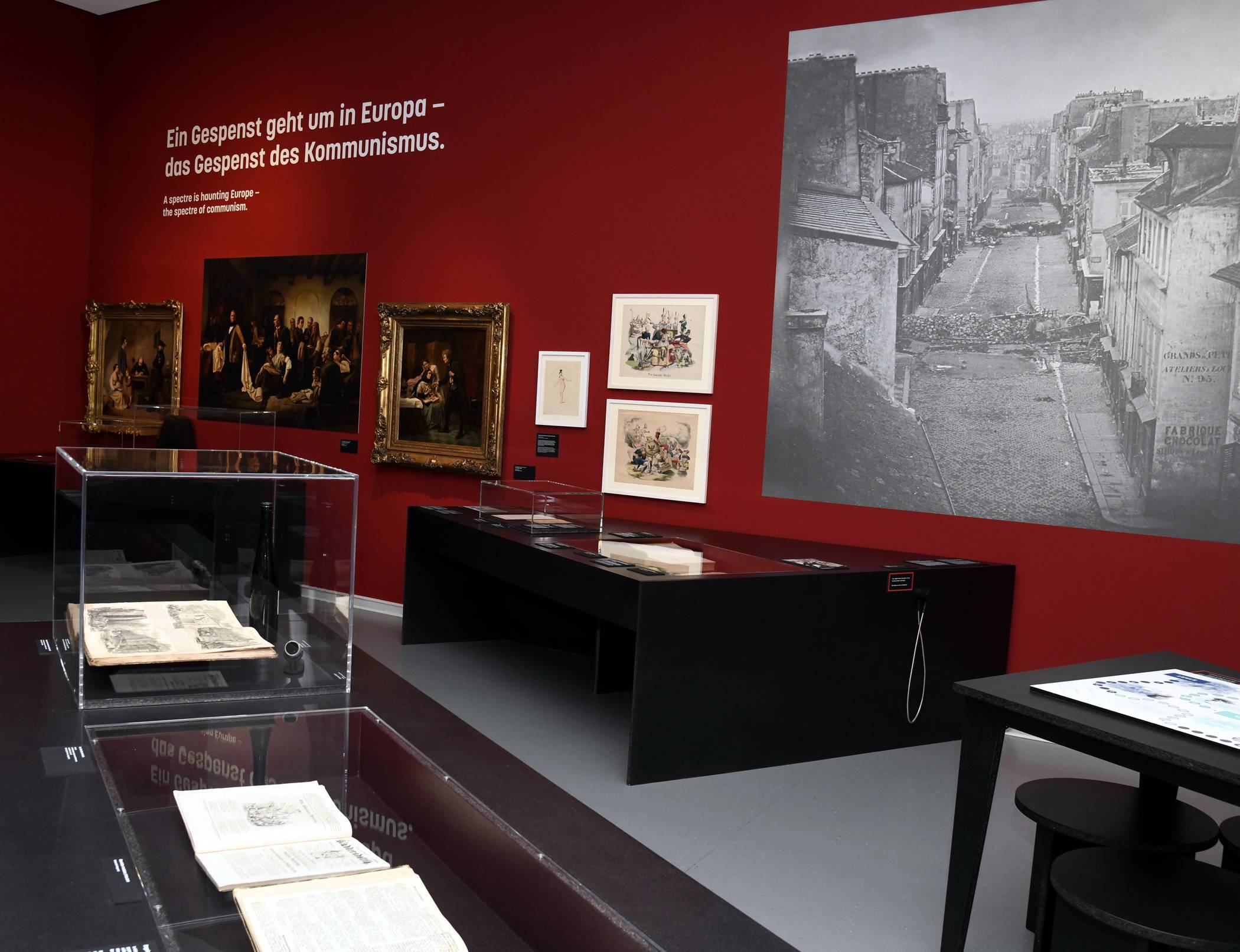  Die Engels-Ausstellung in der Kunsthalle Barmen.  