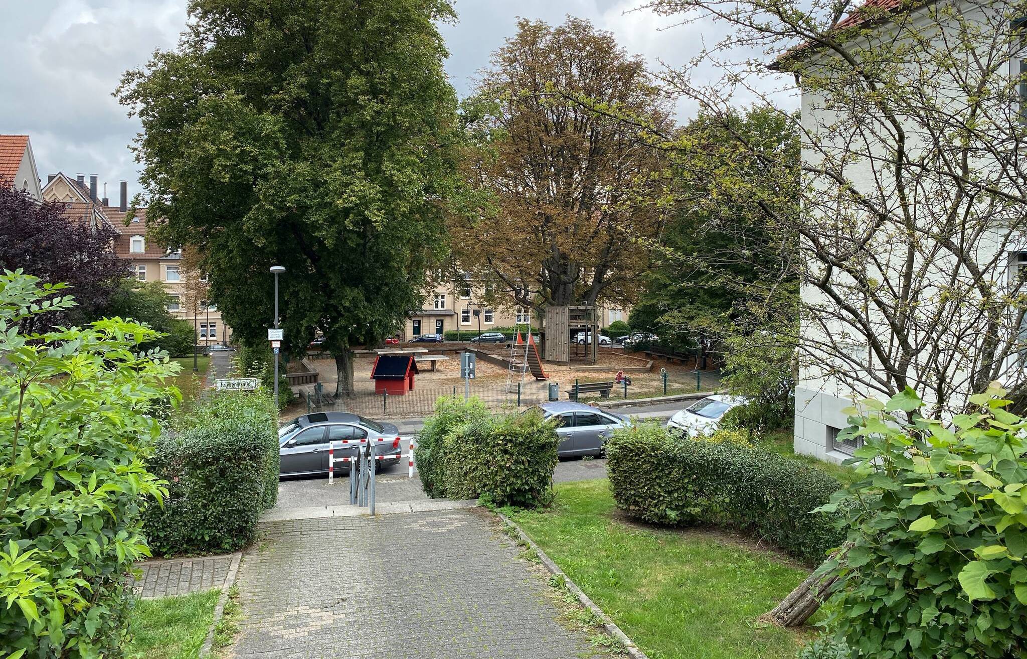 Blick von der Treppe auf den Frankenplatz....