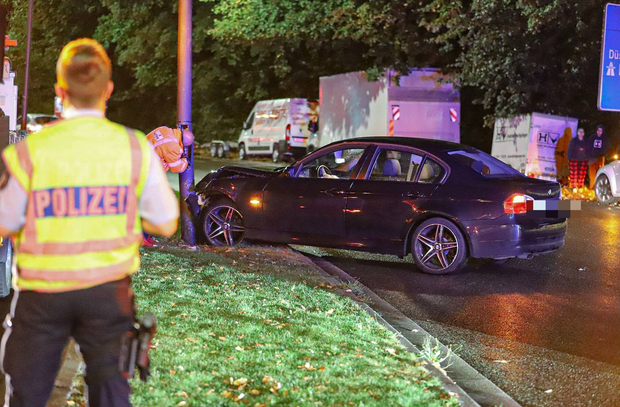 Am Mittwochabend ( 23. September 2020) kam es auf der Opphofer Straße in Elberfeld zu...