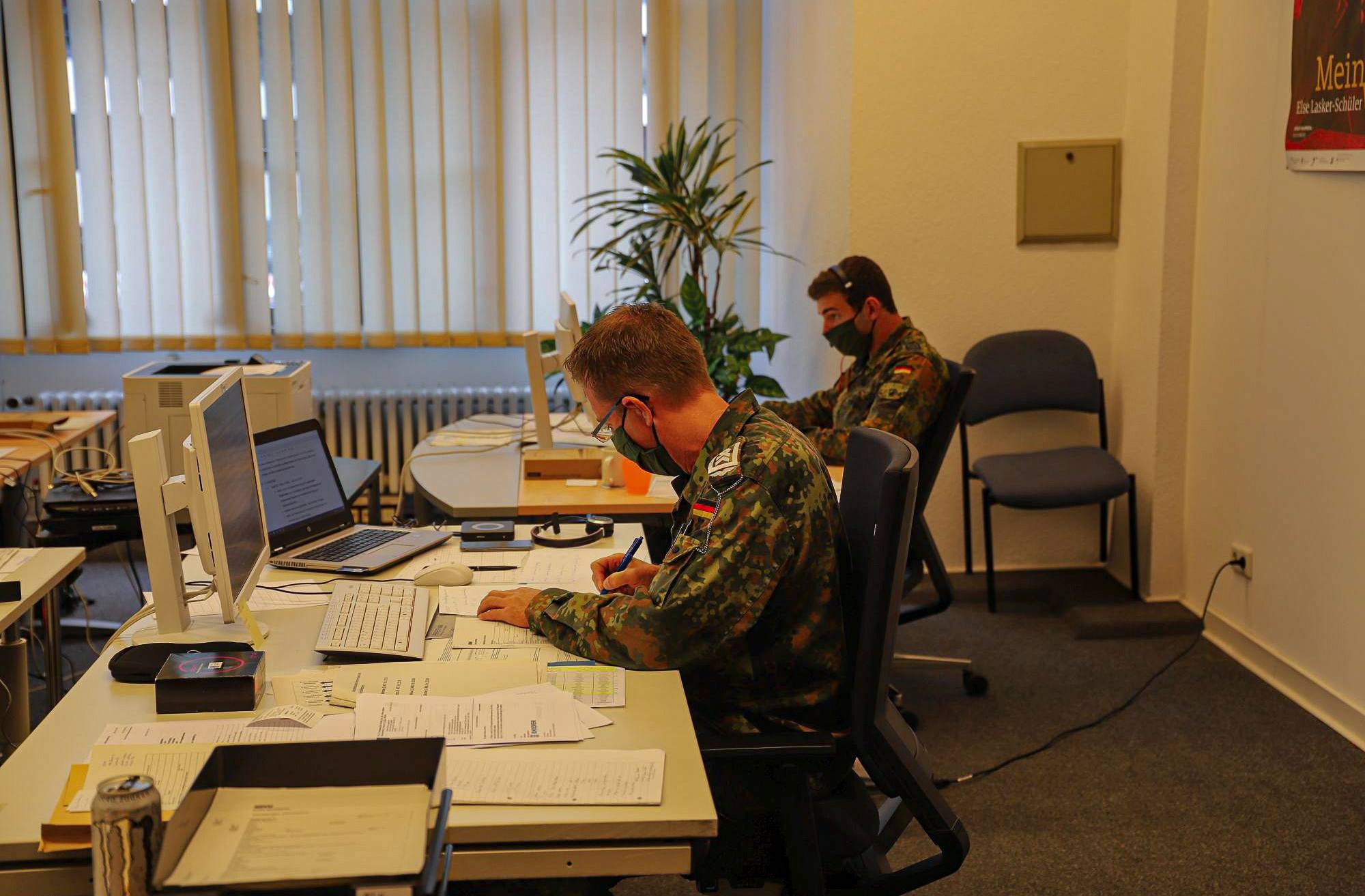 Soldaten unterstützen nun das Wuppertaler Gesundheitsamt
