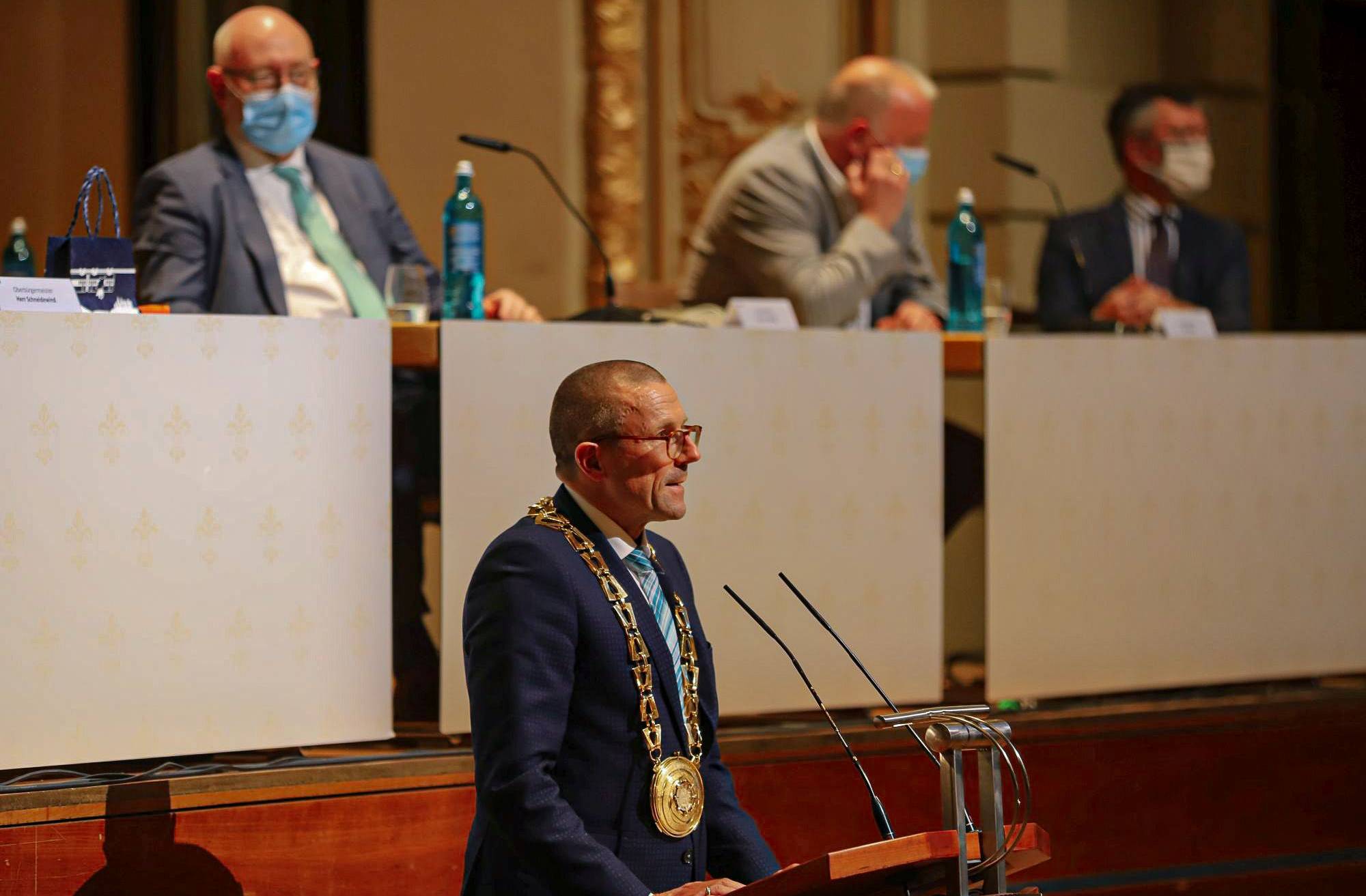 Der neue Oberbürgermeister Uwe Schneidewind. 