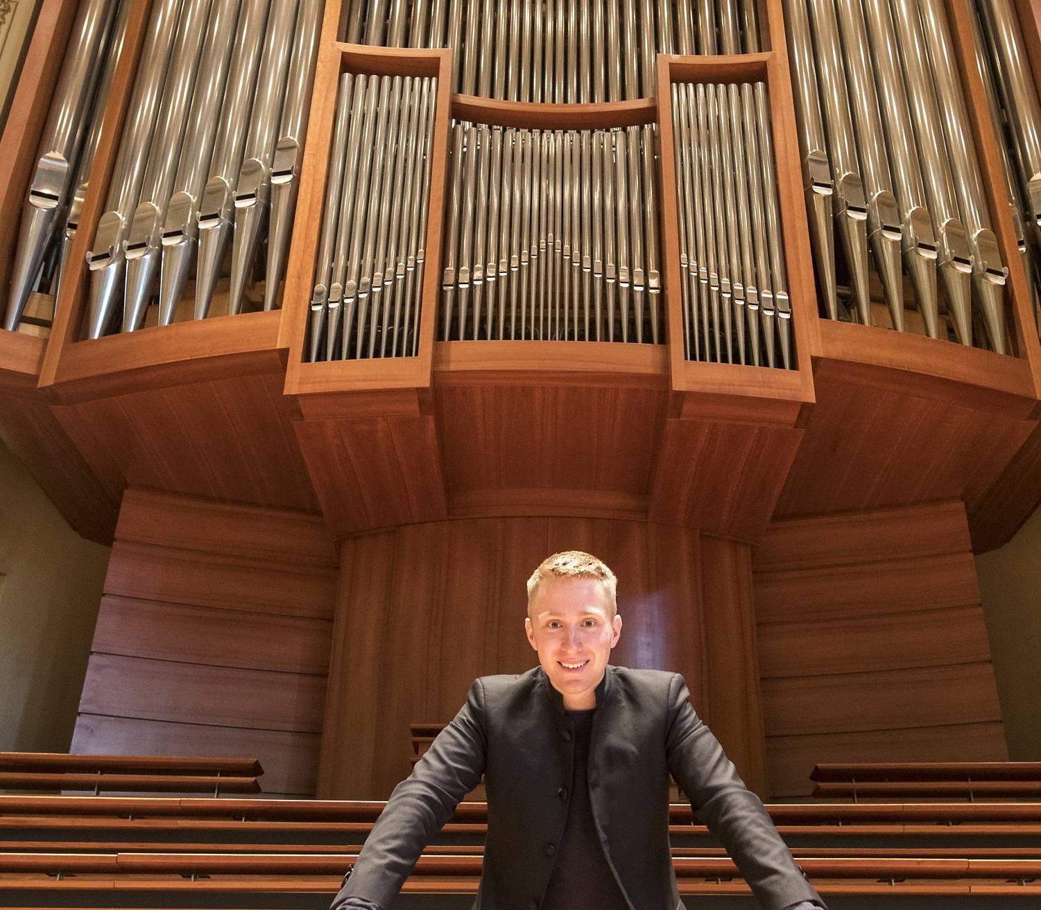  Der neue Generalmusikdirektor Patrick Hahn berichtet über seine (Wuppertaler) Zukunftspläne. 