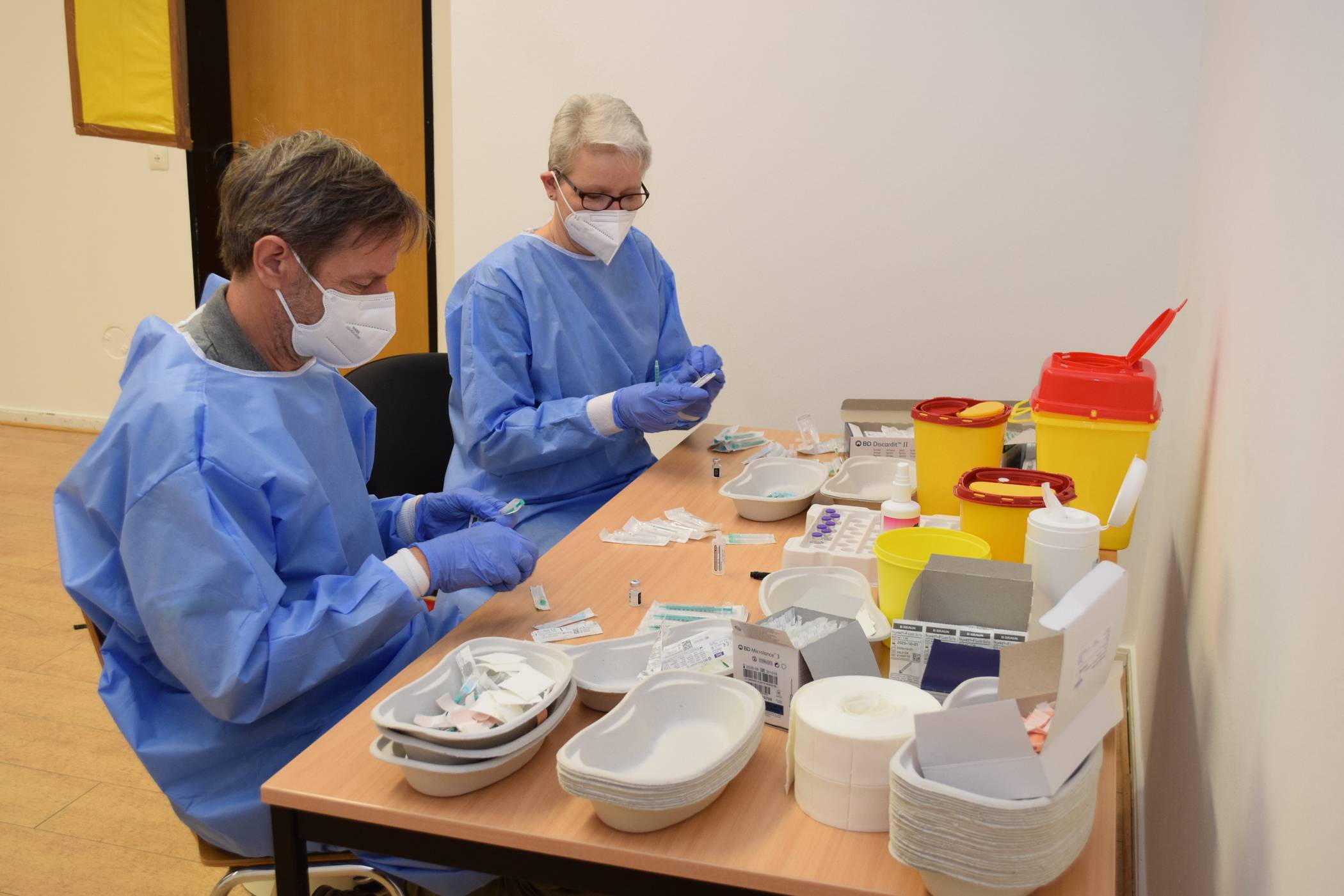  Impfvorbereitung im Seniorenheim an der Vogelsangstraße (Archivbild). 