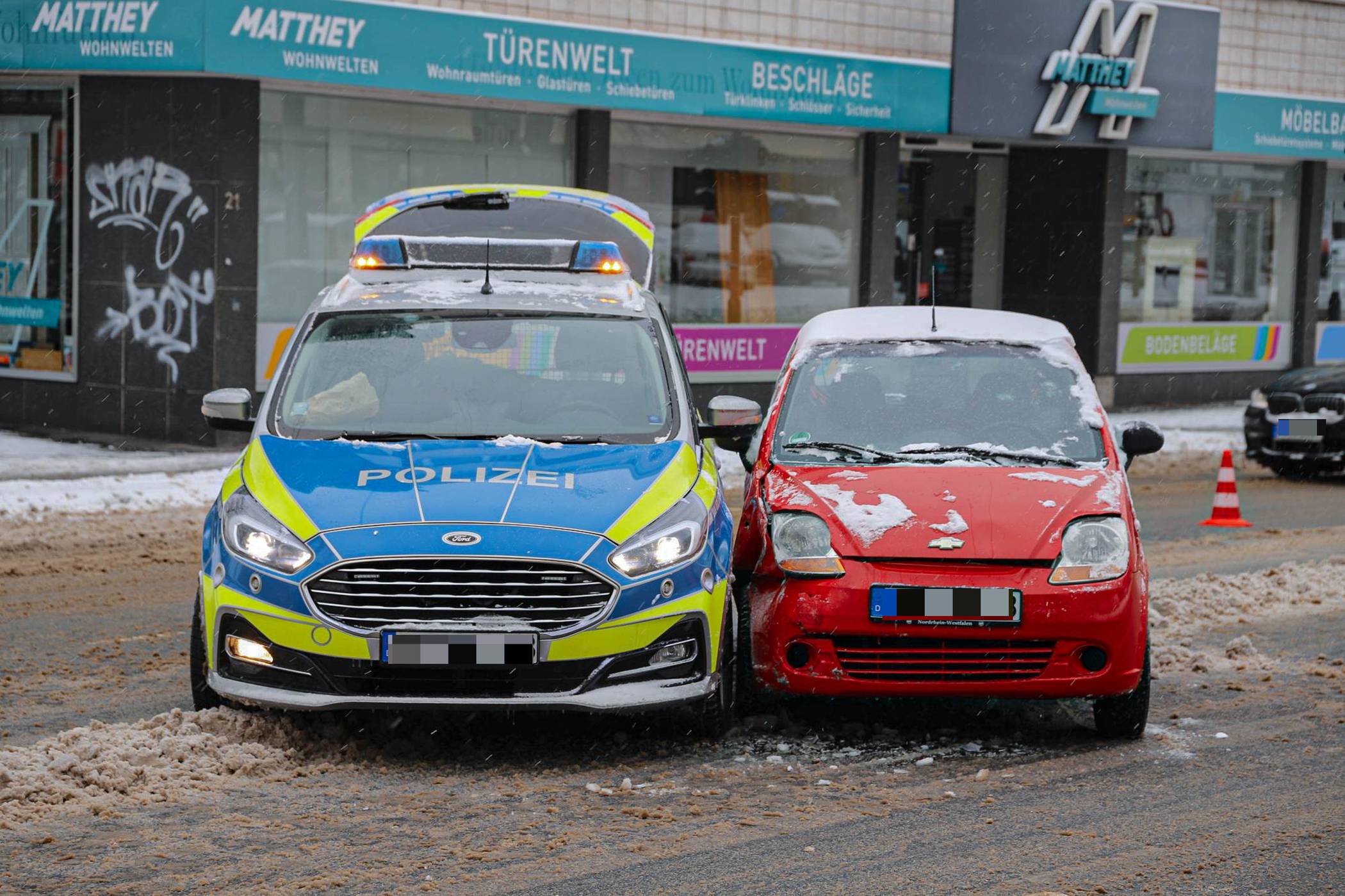  Der Verkehr auf der Heckinghauser Straße war kurzfristig gestört. 