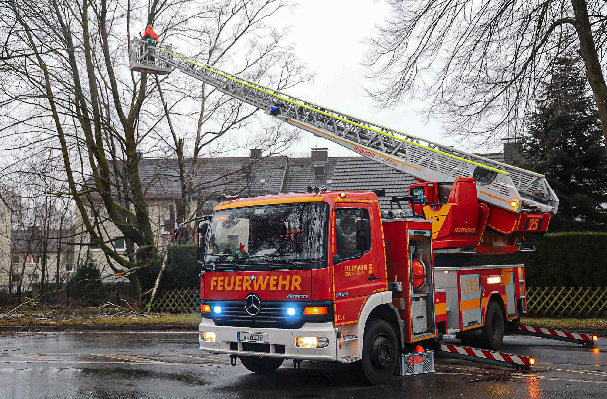 Wuppertaler Feuerwehr startet „Twitter-Gewitter“